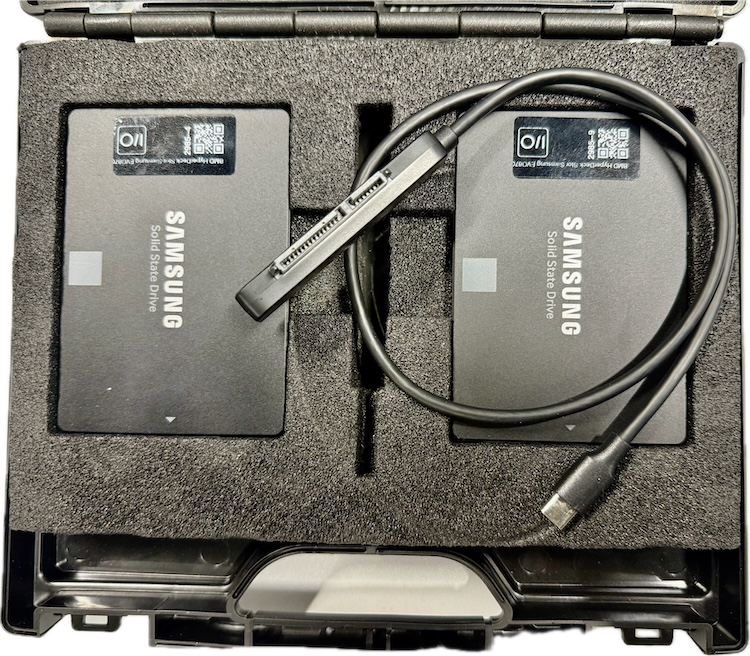 SET BMD HyperDeck Stor 2x Samsung EVO870 2TB